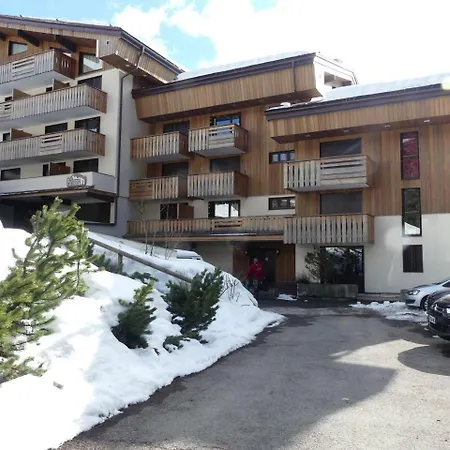 Parnasse 2-203 - Bel Sur Les Pistes De Et Dans Le Village, Au Calme Daire La Clusaz
